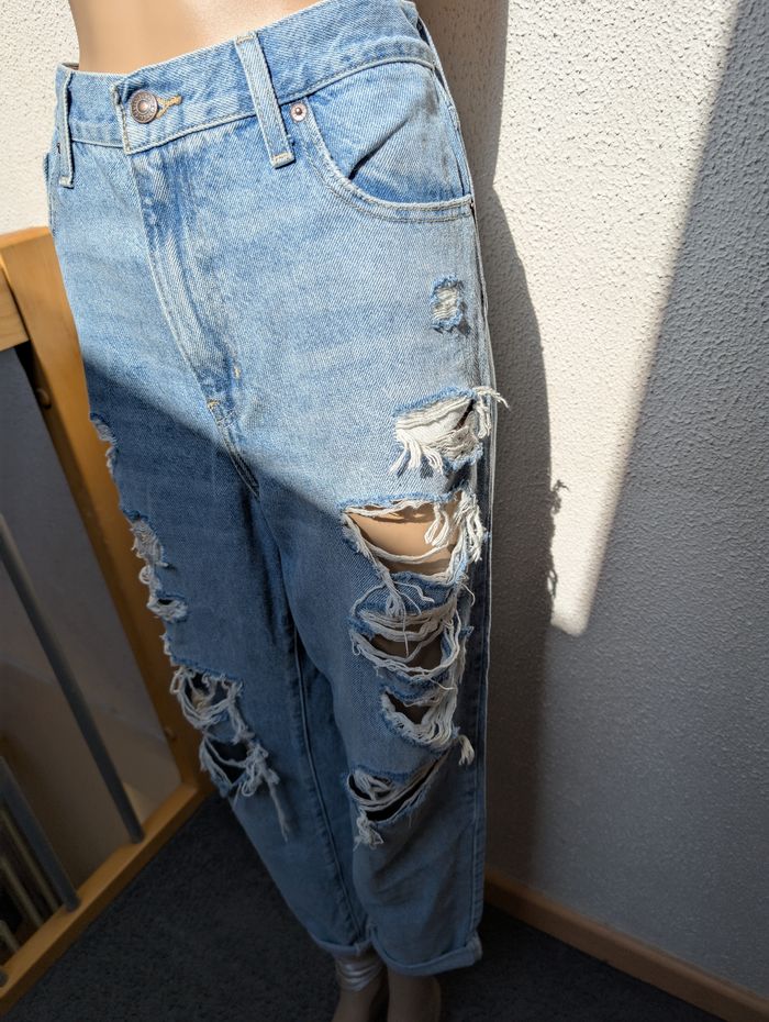 Jean Levi's - photo numéro 2