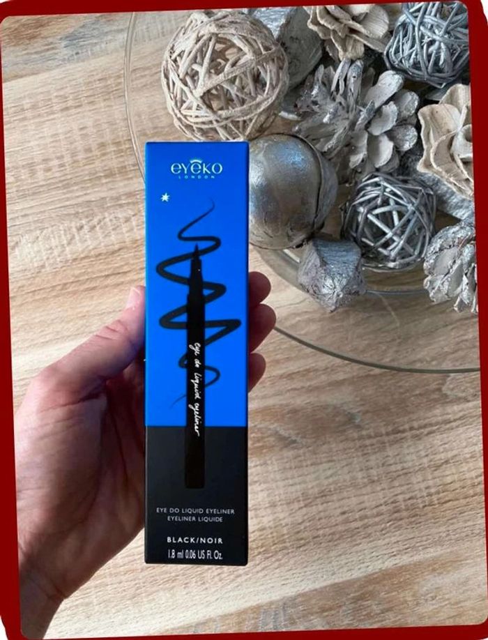Eye liner - photo numéro 4
