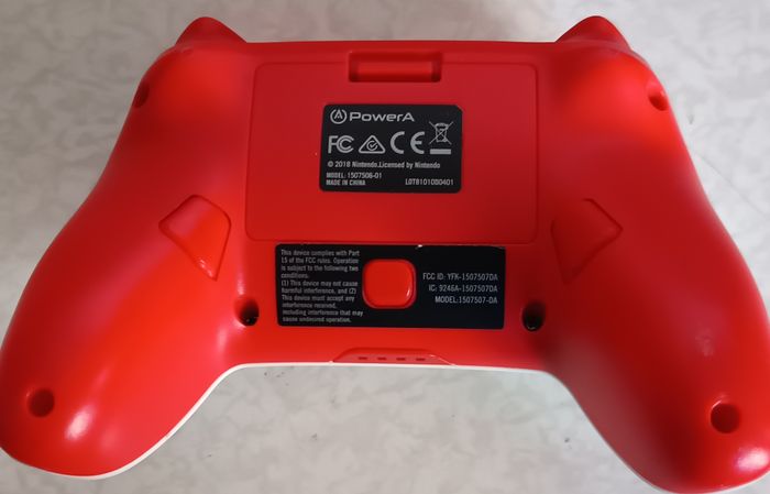 Manette sans fil Super POWERA NINTENDO SWITCH fonctionne avec piles - photo numéro 6