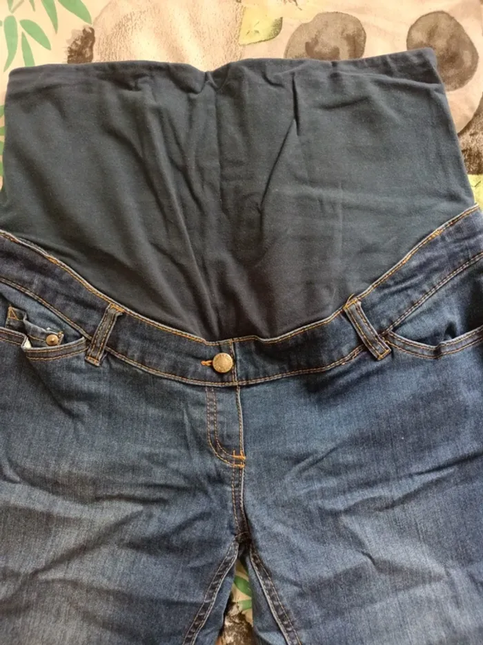 Jean de grossesse 🤰 taille 42 - photo numéro 2