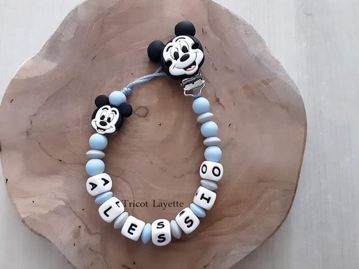 Attache tétine mickey