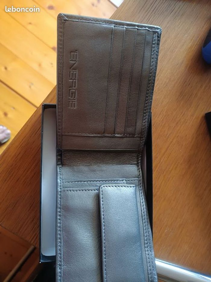 portefeuille - photo numéro 3