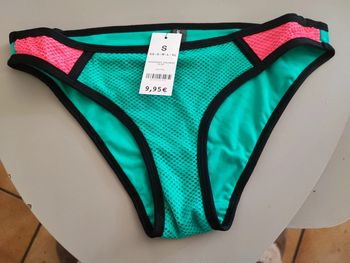 Bas de maillot de bain filet style sport