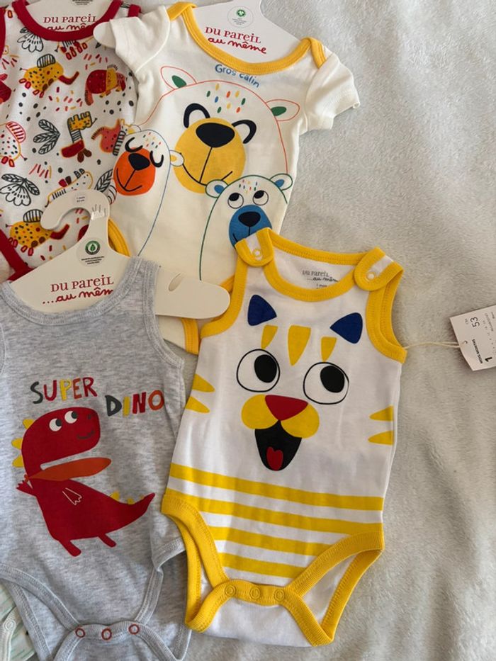 Lot de 6 bodies bébé garçon 1 mois – Neufs Du Pareil au Même - photo numéro 3