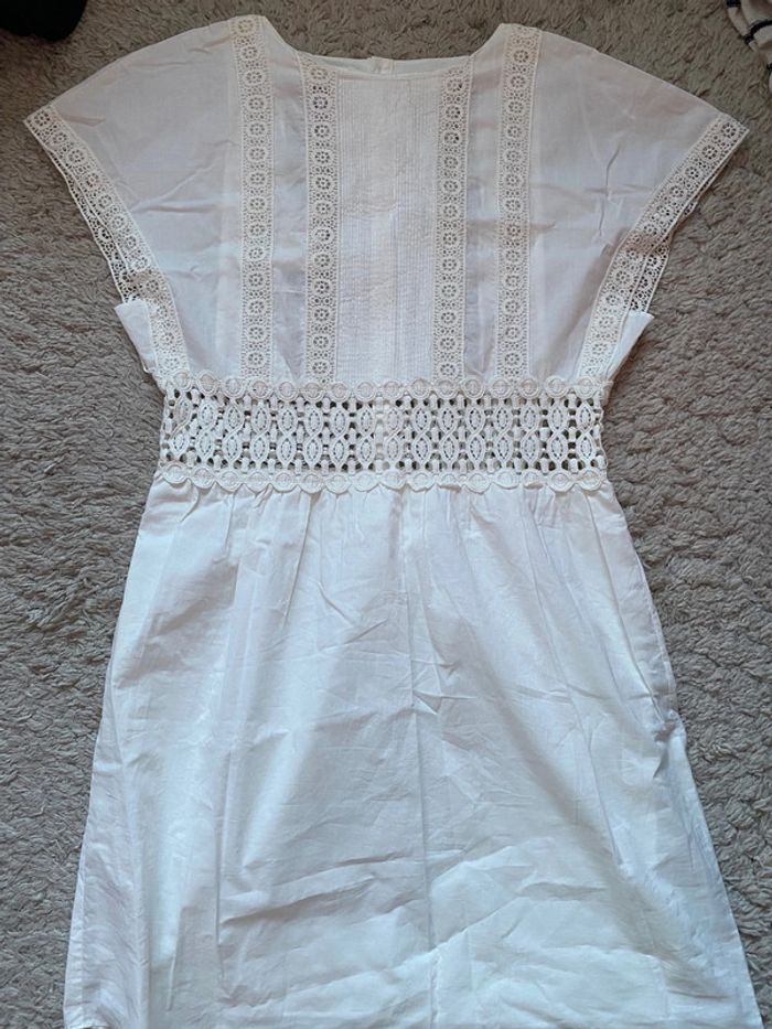 Robe blanche Mango