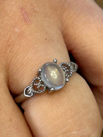 Bague réglable en laiton et en aigue-marine – Sérénité & Communication