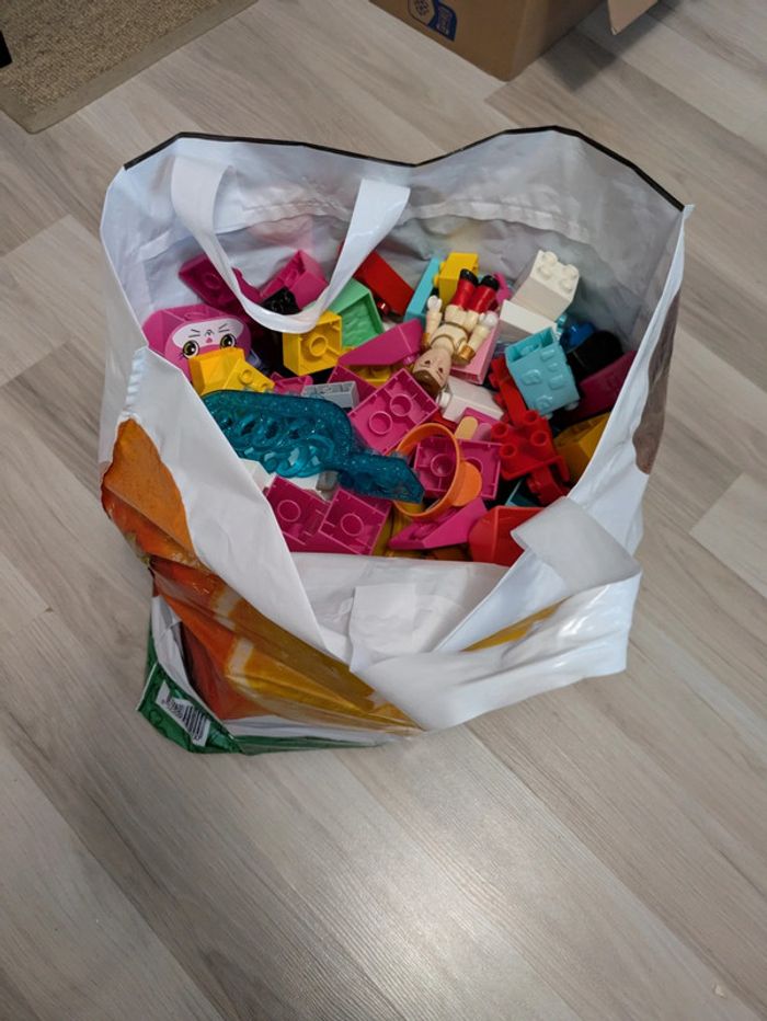 Énorme lot Lego Duplo princesse Hello Kitty - photo numéro 10