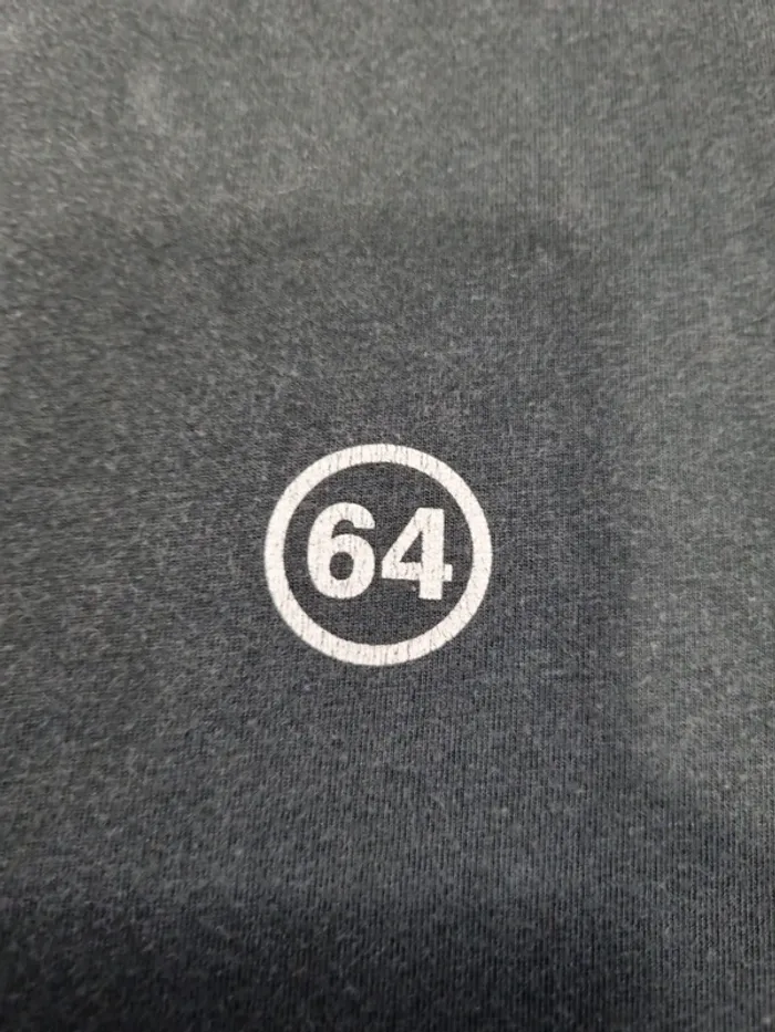 T-shirt 64 - photo numéro 7