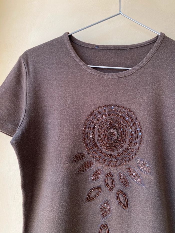T-shirt marron brodé de perles vintage M - photo numéro 4