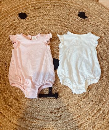 Lot de bodys 3M