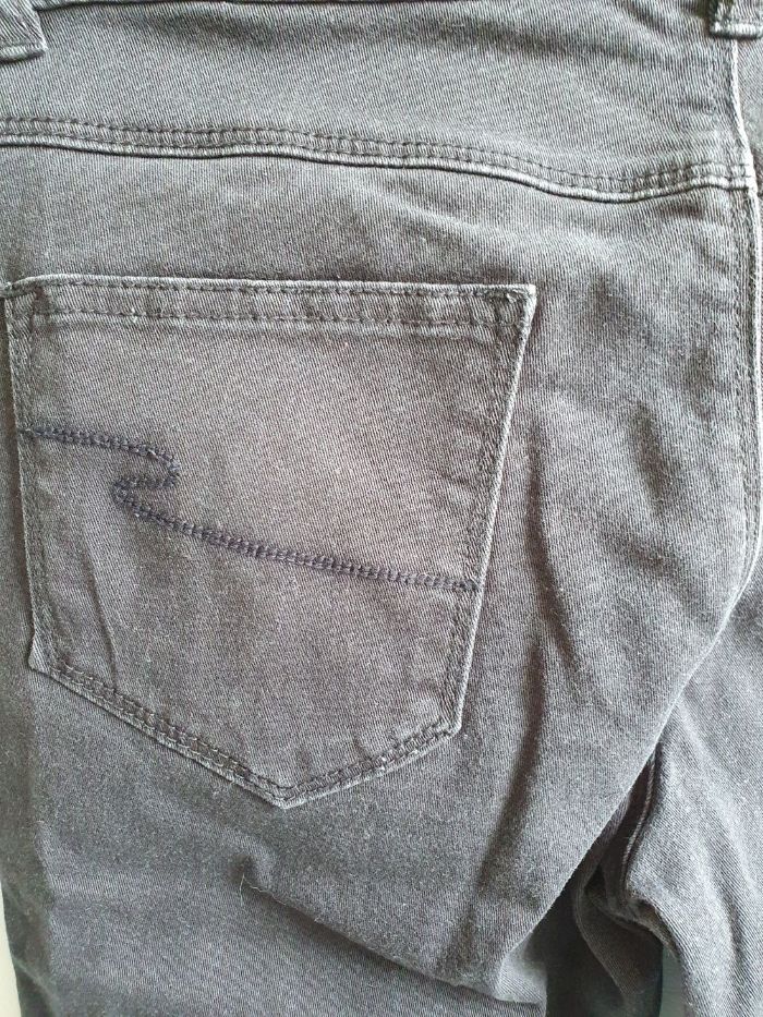 Jeans fille 16 ans - photo numéro 3