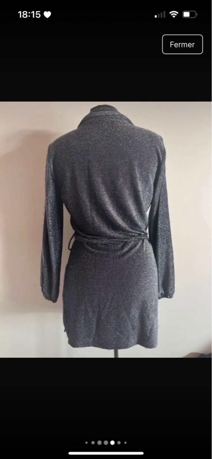 Robe courte à paillettes manche longue taille M de chez Jennyfer en très bon état - photo numéro 6