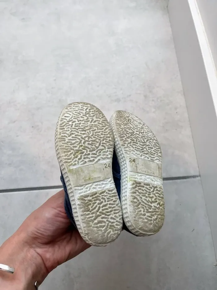 Lot chaussures enfant T24 - photo numéro 11