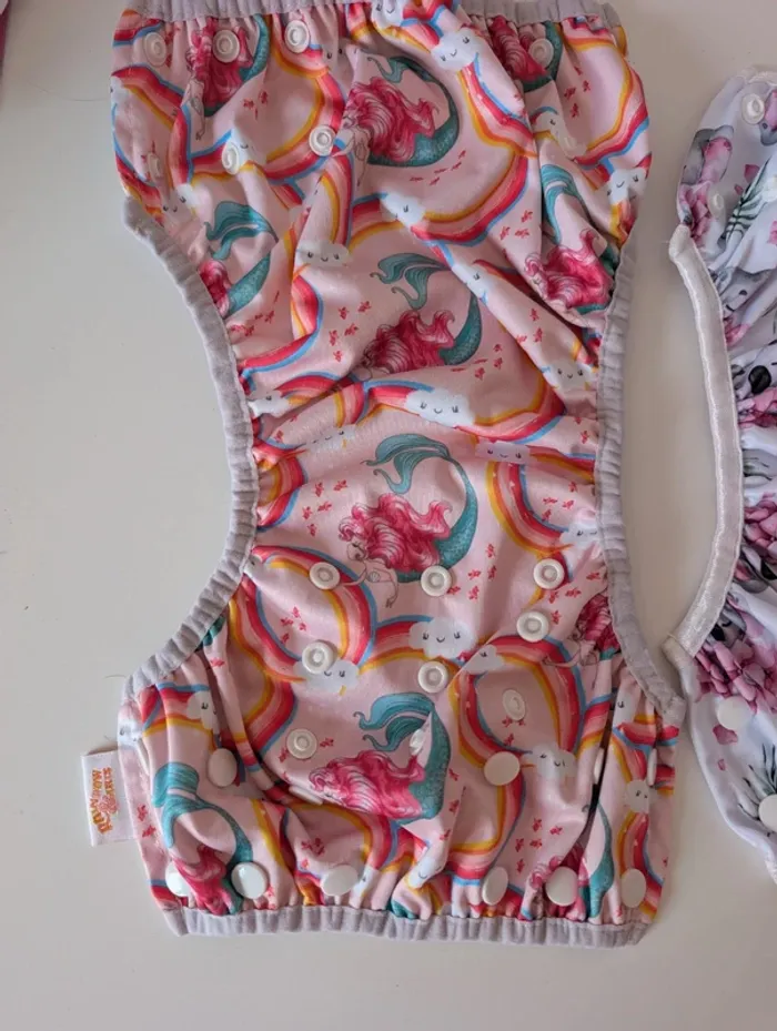 Couche de bain bébé fille - photo numéro 4
