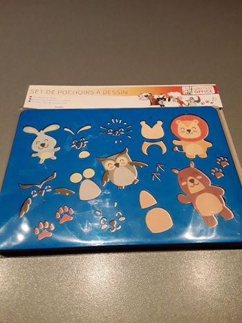 Set de 6 pochoirs à dessin