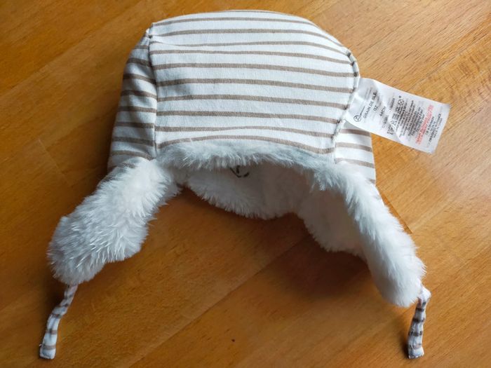 Bonnet - photo numéro 3