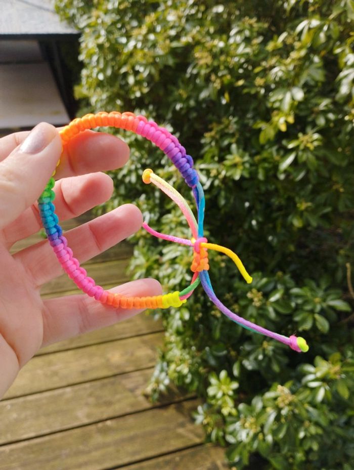 Bracelet réglable multicolore - photo numéro 3