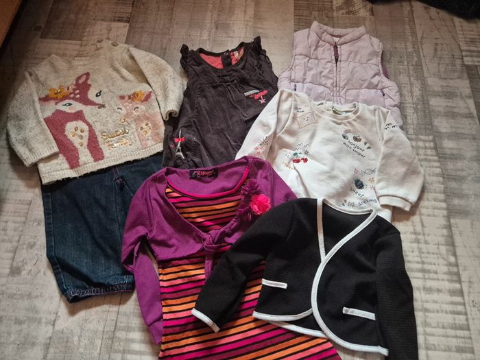 Lot de vêtements en 12 mois