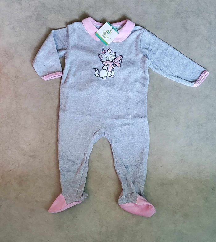 pyjama 1 pièce Disney fille 2 ans - photo numéro 2