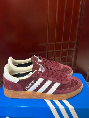 Nouveau Adidas Handball Spezial Bordeaux Taille 38