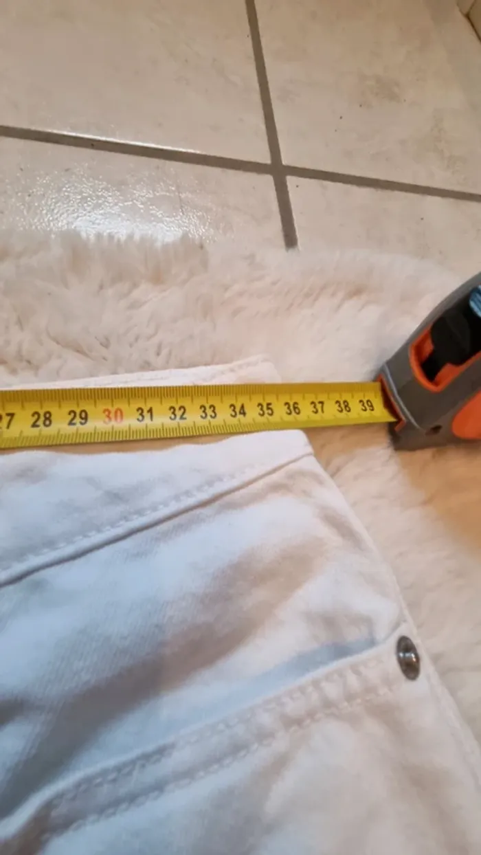 Short en jean blanc Mango taille 36 - photo numéro 9