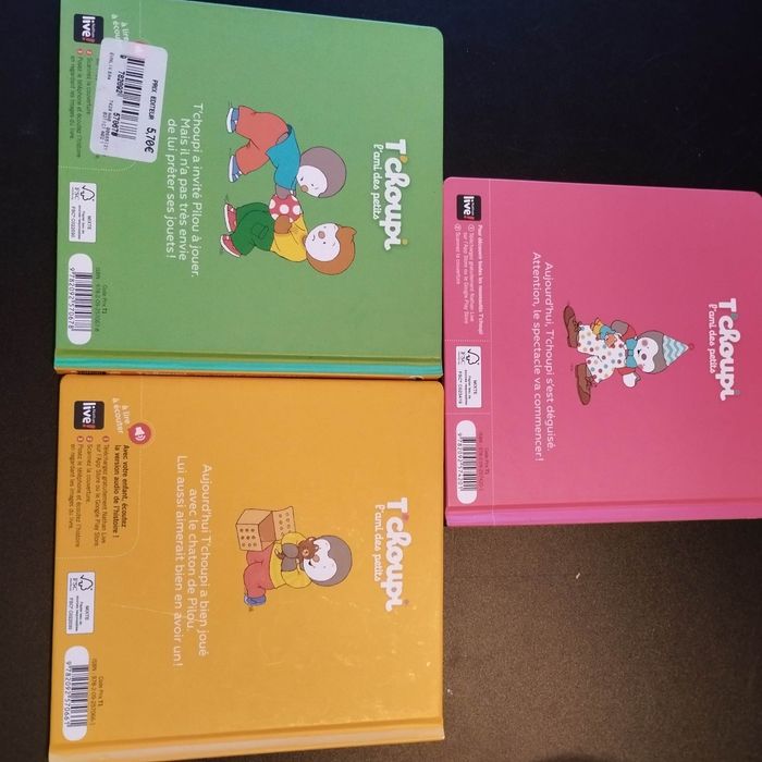 Lot livres enfant Nathan T'choupi - photo numéro 2