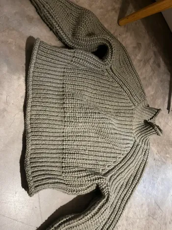 Gros pull vert d’eau