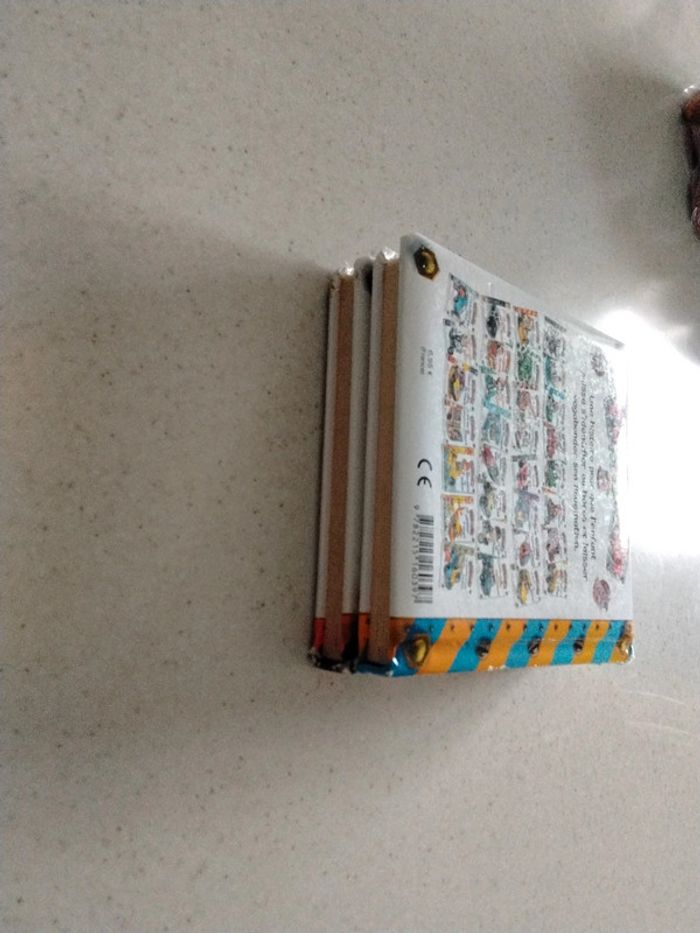 Lot de 2 livres petit garçon 👦 - photo numéro 8