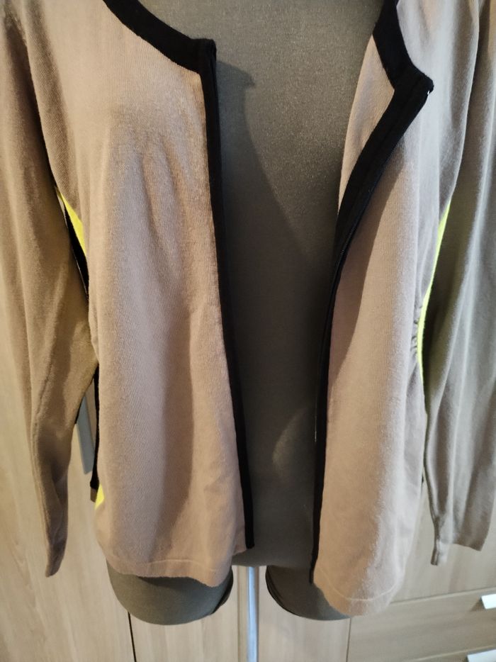 Gilet femme taille 46 /48 - photo numéro 4