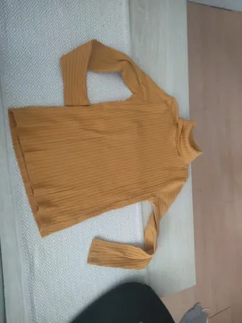 Sous pull moutarde Zara 11/12 ans