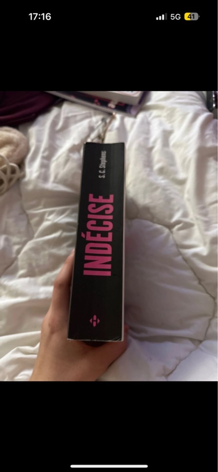 Livre indécise - photo numéro 4