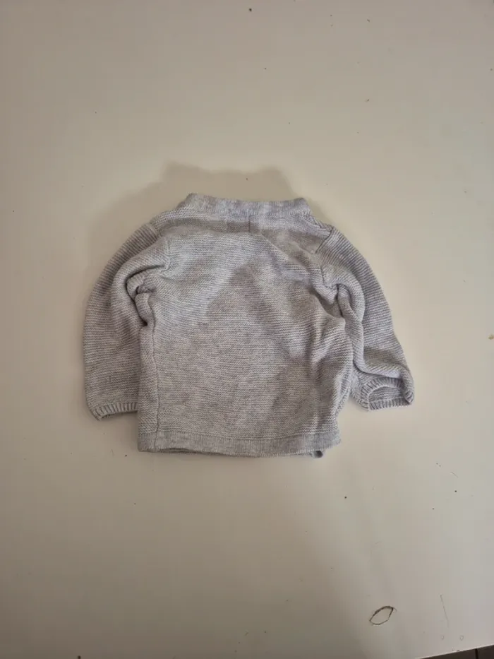 Gilet 00 mois - photo numéro 3