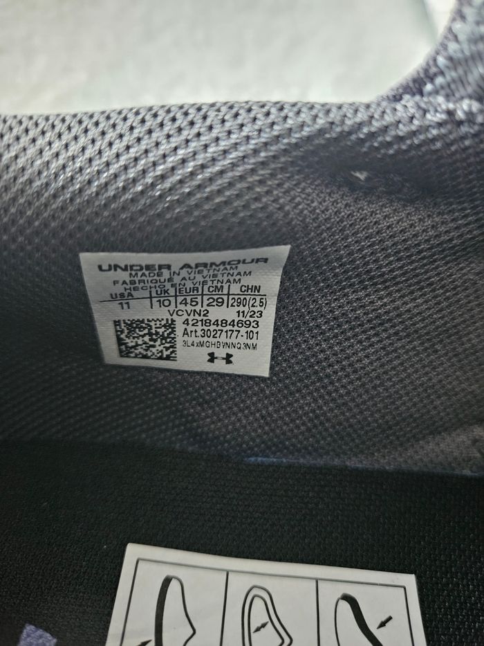 Baskets Pointure 45 under armour - photo numéro 10