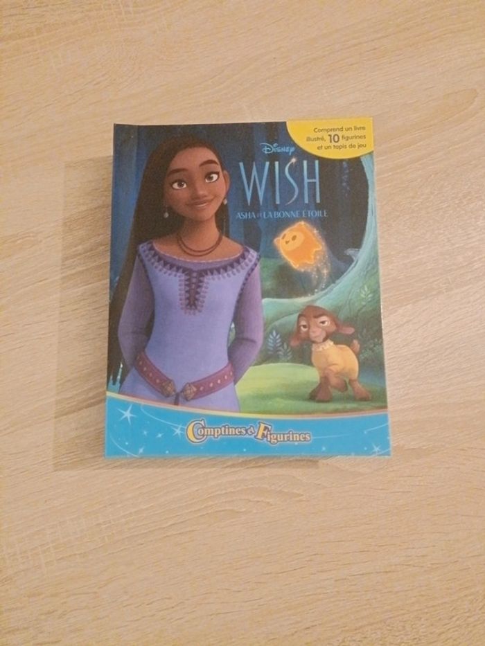 Livre wish avec personnage et poster NEUF