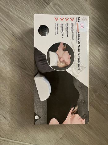 Coussin à mémoire de forme rafraîchissant 