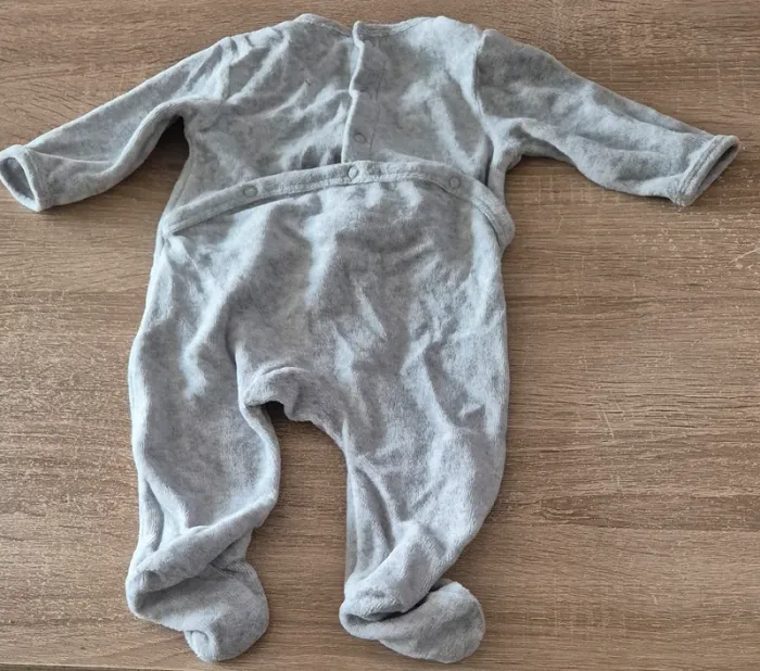Pyjama - photo numéro 2