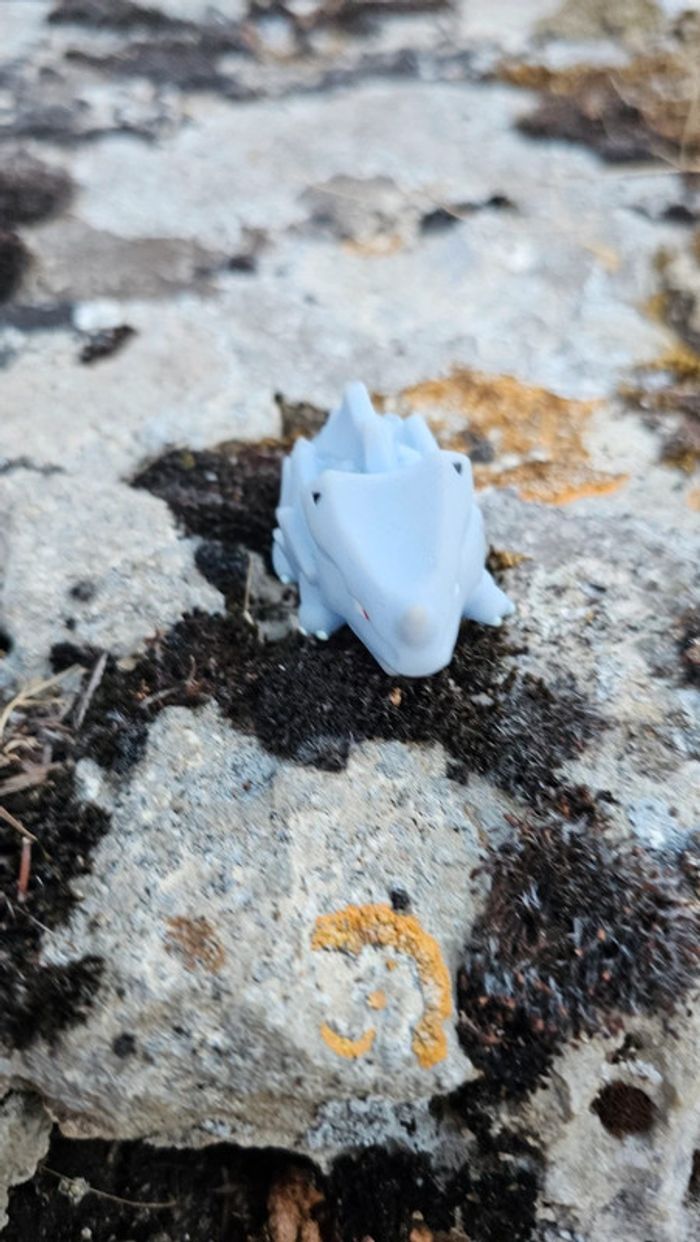 Super figurine Pokemon Nintendo finger puppet Rhinocorne - photo numéro 2