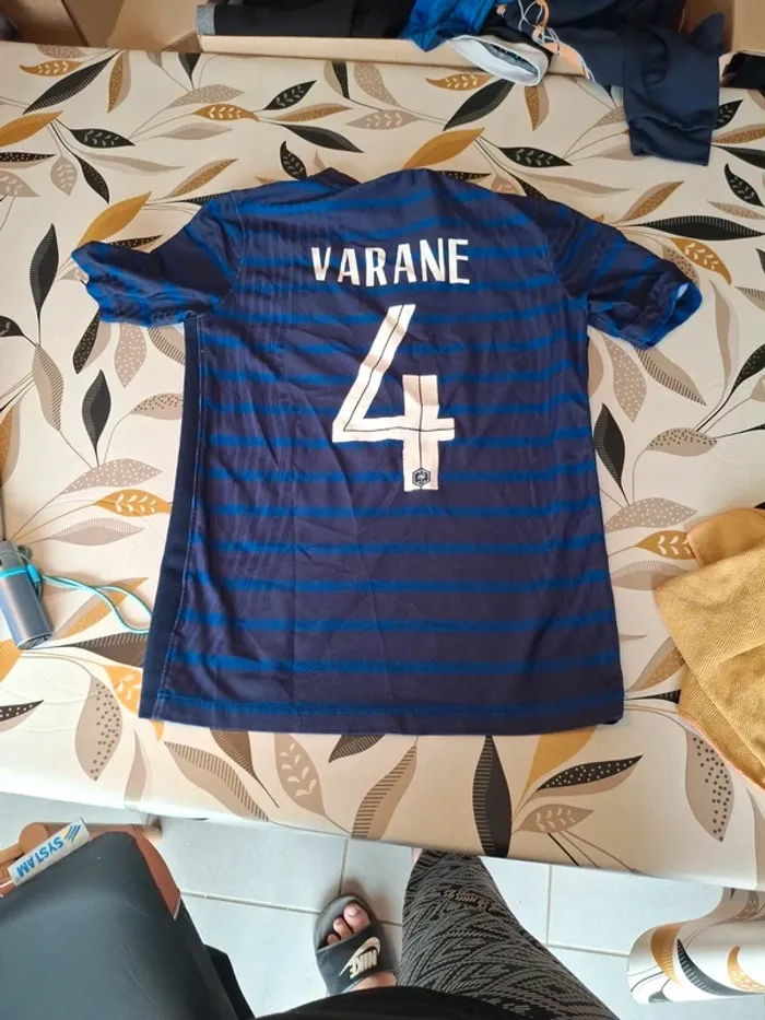 Maillot de foot varane - photo numéro 2