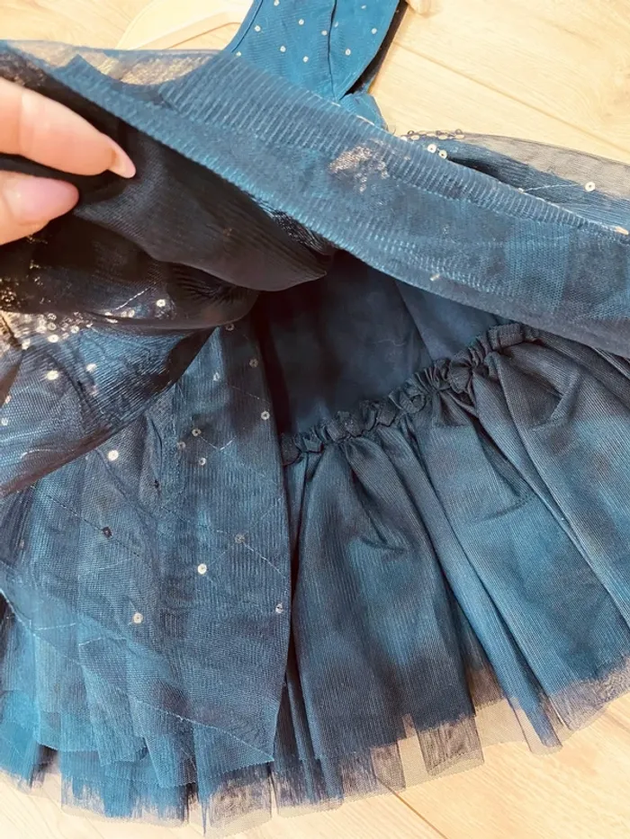 Taille 2 ans Robe créateur fille TAO bleu marine doré * sequins tulle * 💙 - photo numéro 5