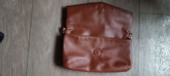 Pochette marron et doré