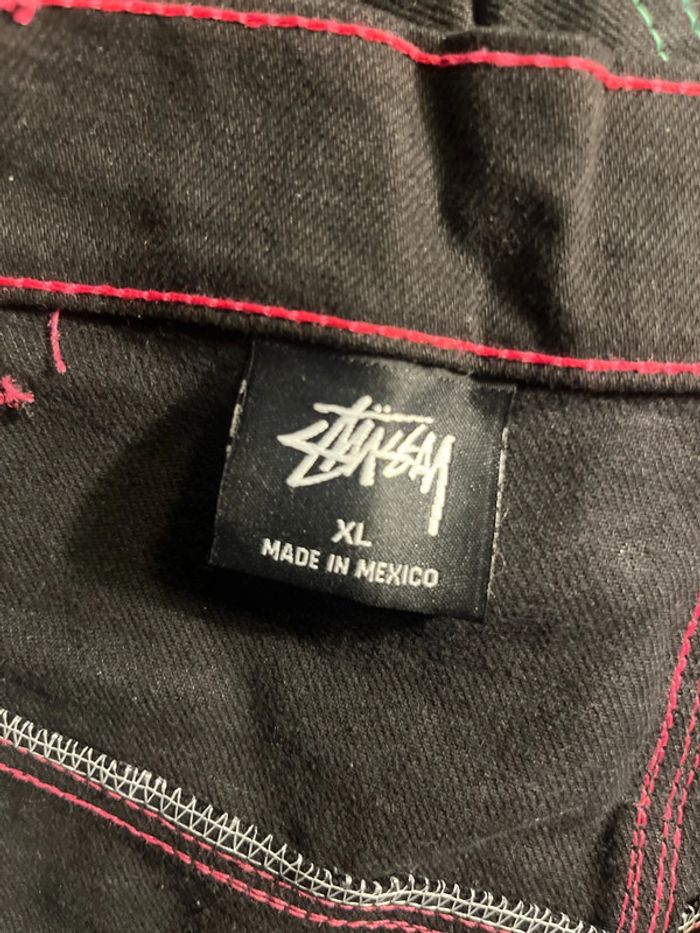 Short/Jort Stussy Black Embroidered Pink Big Logo Back – Taille XL - photo numéro 7