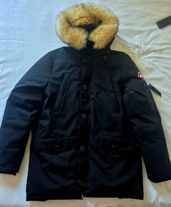 - doudoune Canada goose 👕