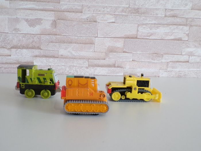 Locomotive - Train - Thomas et ses amis  (J23) - photo numéro 3