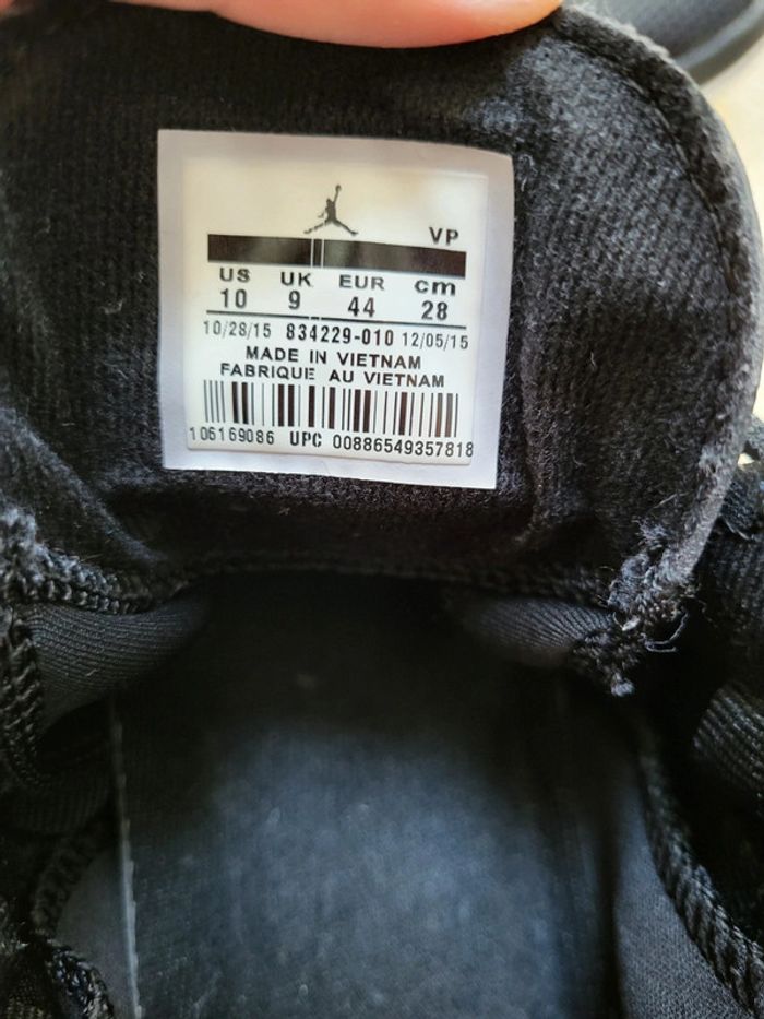 Baskets taille 44 - photo numéro 5