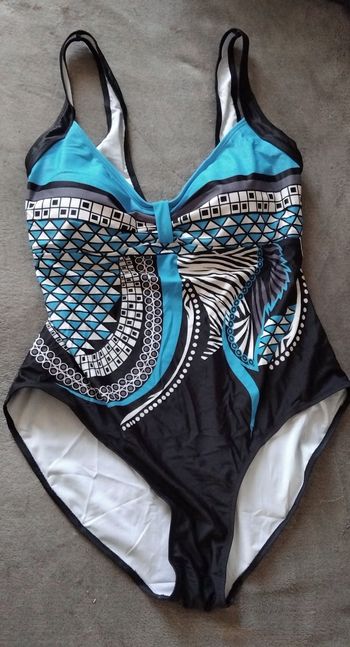 Maillot de bain 1 pièce noir,bleu et blanc - Taille ; Xl