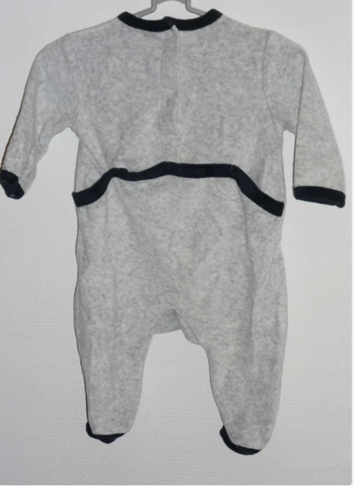 Grenouillère excellent état "Mickey Mouse"Disney - taille 3 mois - photo numéro 2