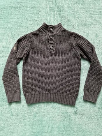 Très joli pull 6 ans