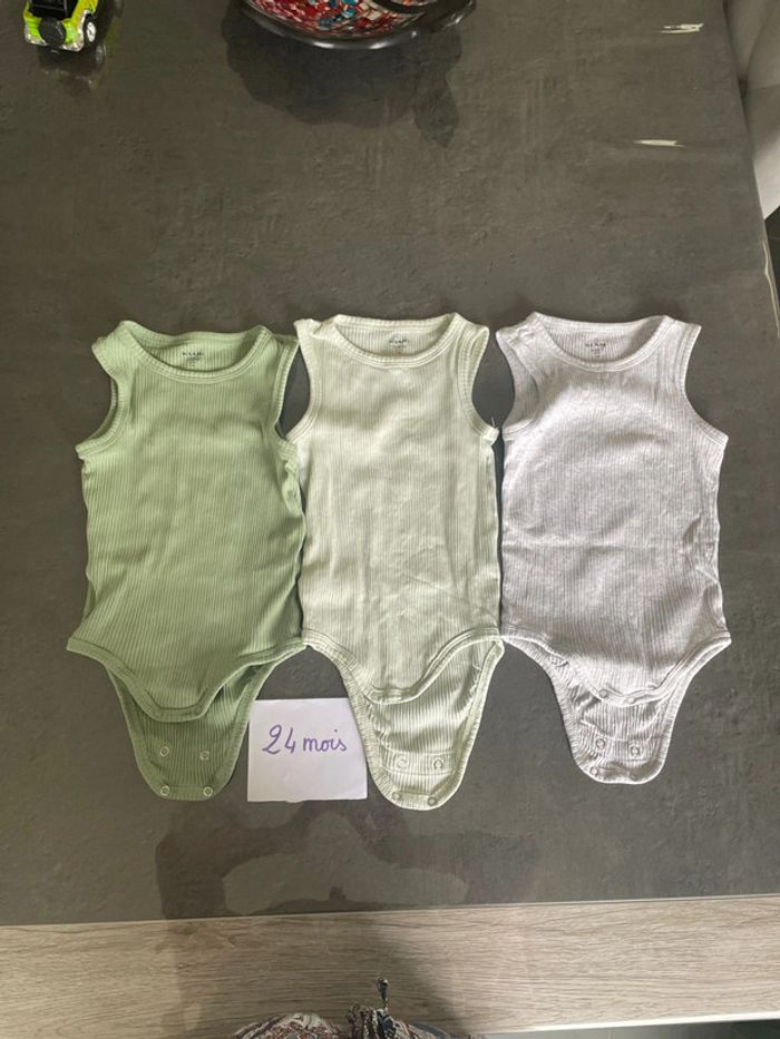 Lot 3 Bodies débardeur