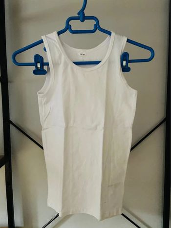 Tee-shirts T.13/14 ans