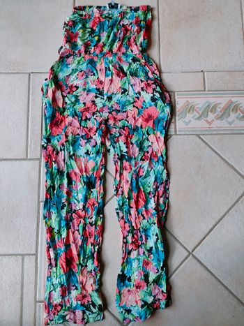 Combinaison fleurie taille XS marque Opullence